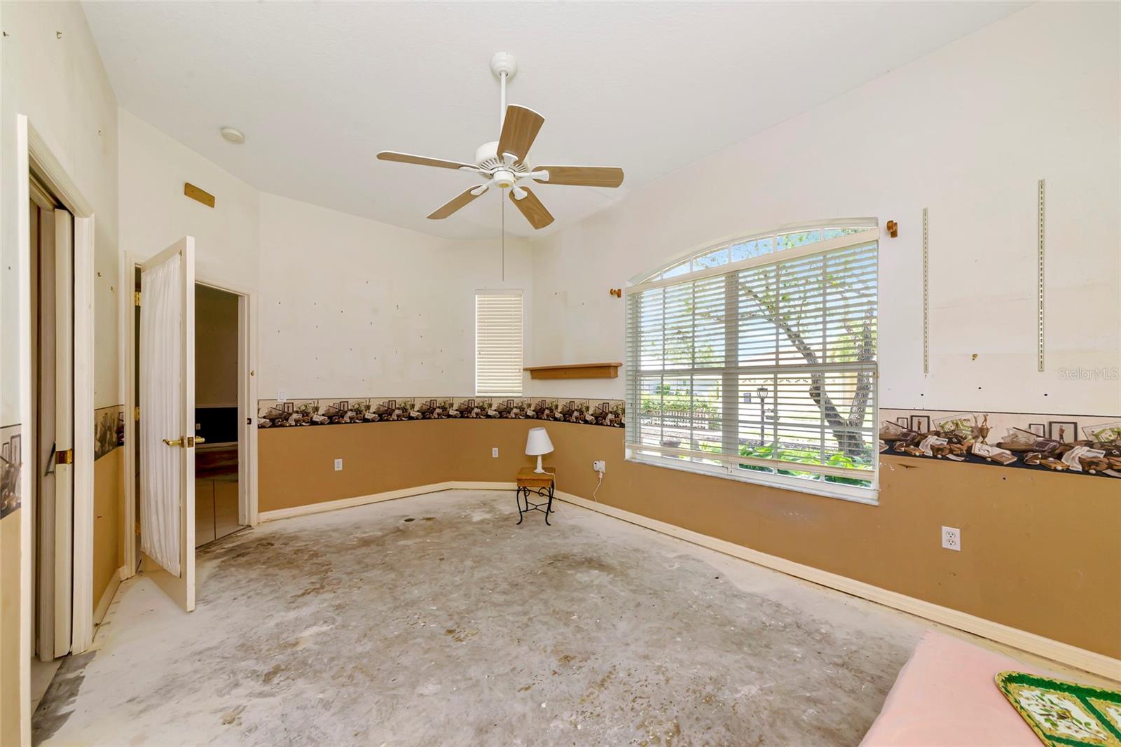 Image 21 of 36 For 3943 Serenity Circle