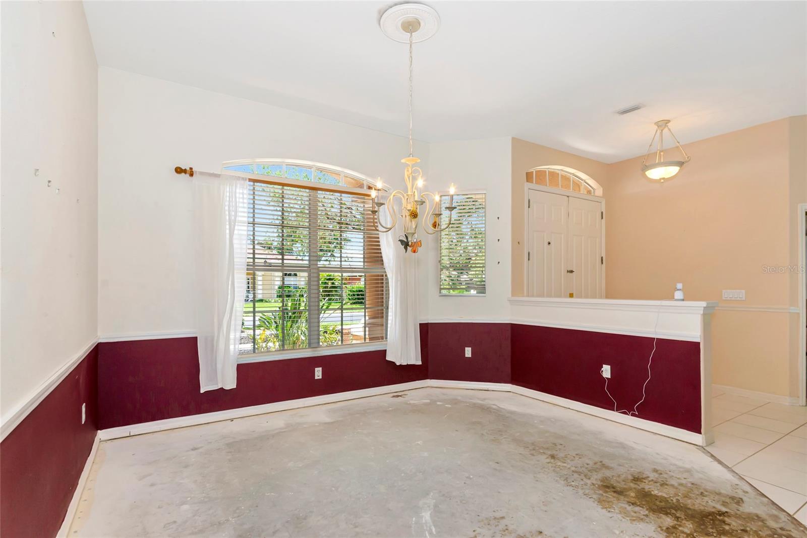 Image 8 of 36 For 3943 Serenity Circle