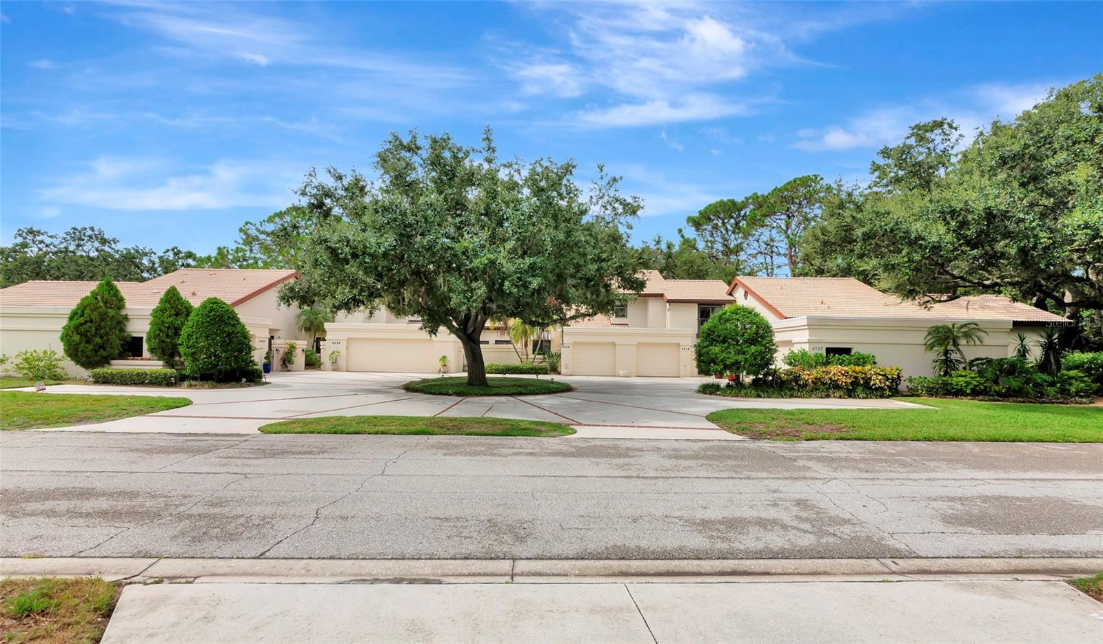 Image 44 of 54 For 4518 Ascot Circle