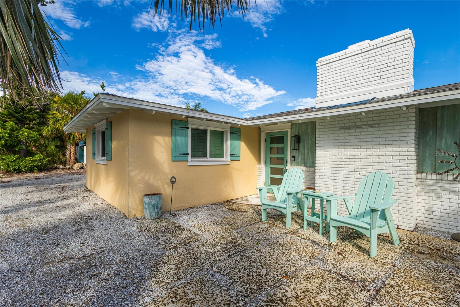 Image 17 of 26 For 755 Saint Judes Drive N