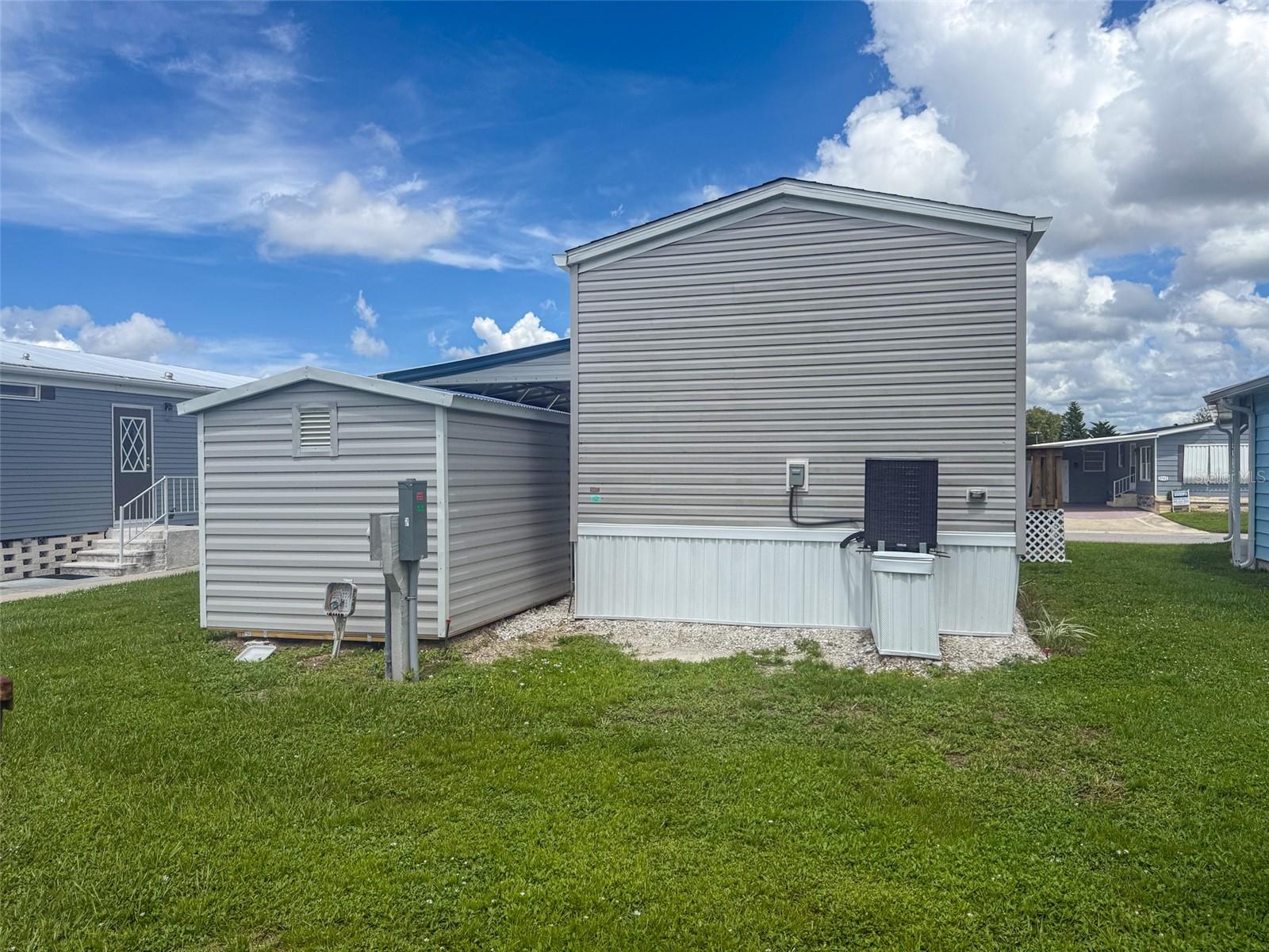 Image 14 of 29 For 5700 Holiday Park Boulevard