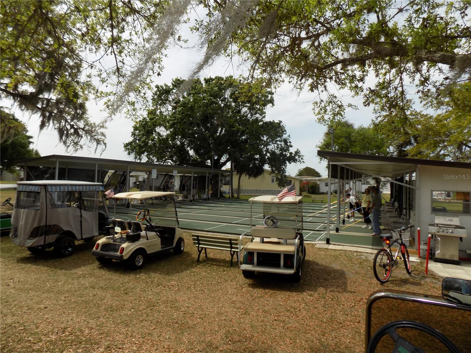 Image 21 of 29 For 5700 Holiday Park Boulevard