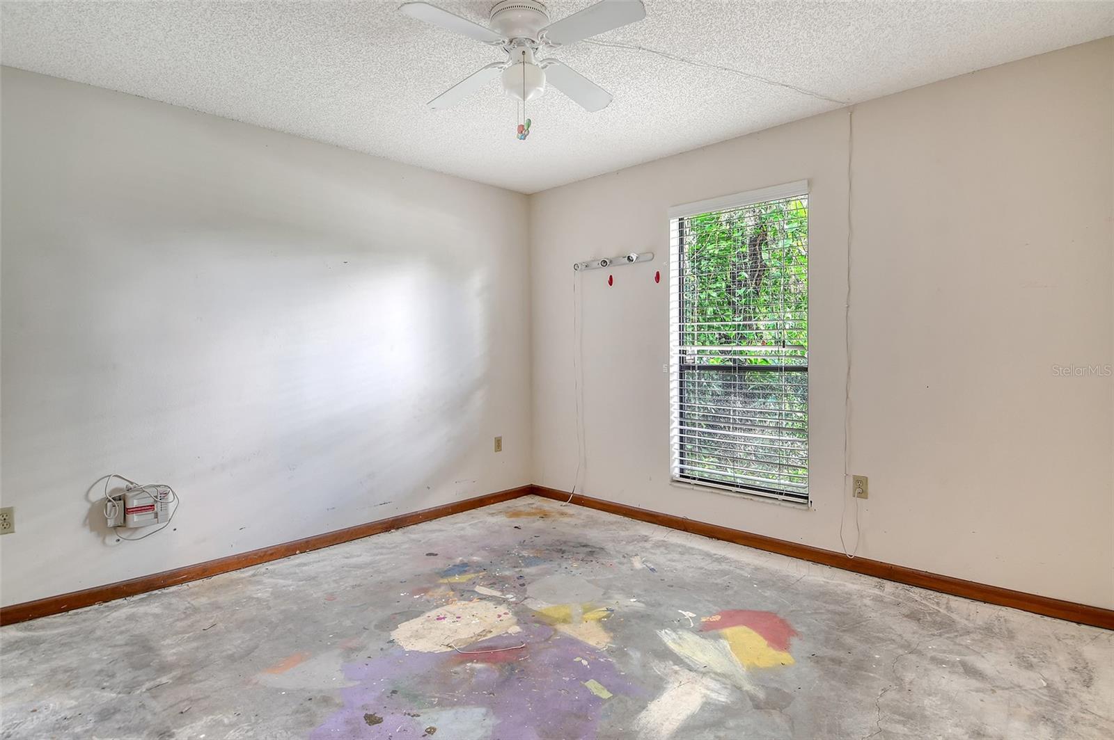 Image 26 of 83 For 8155 Glenbrooke Court