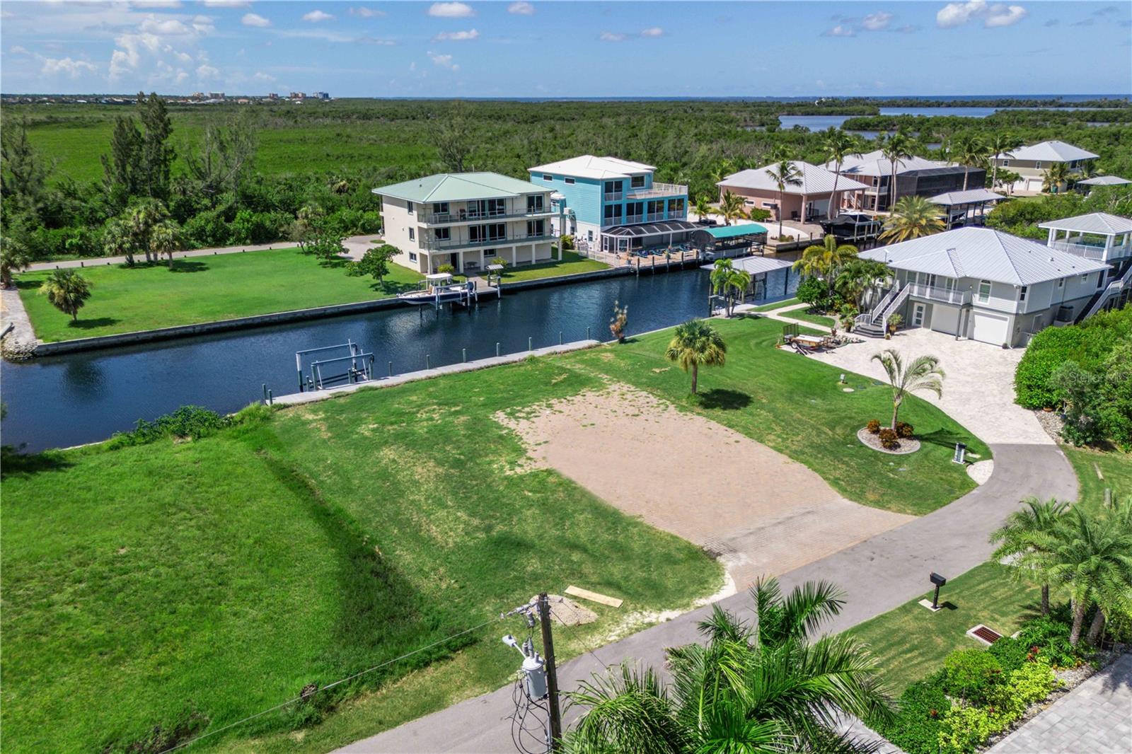 Image 14 of 17 For 24159 Blackbeard Boulevard