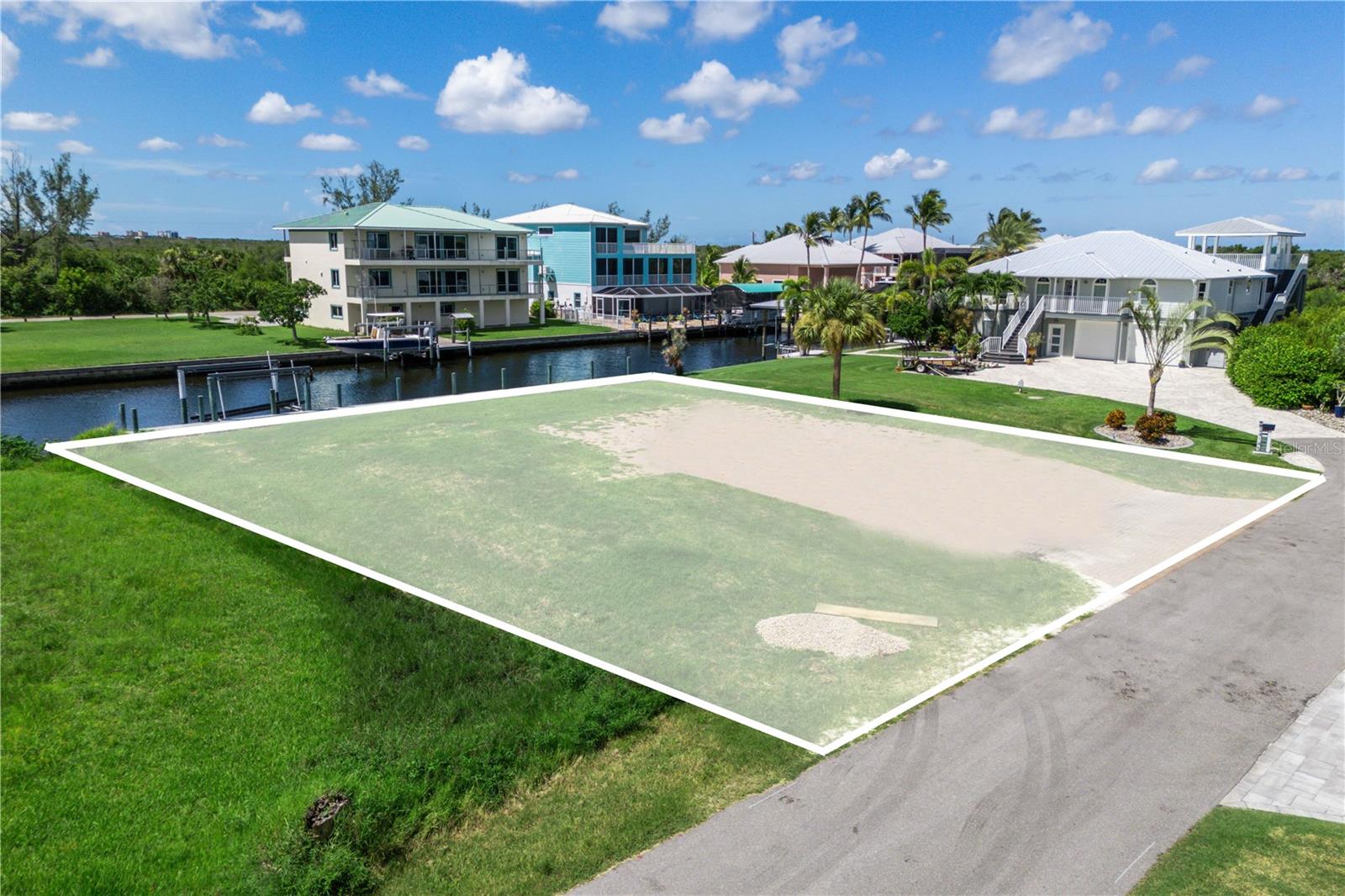 Image 5 of 17 For 24159 Blackbeard Boulevard