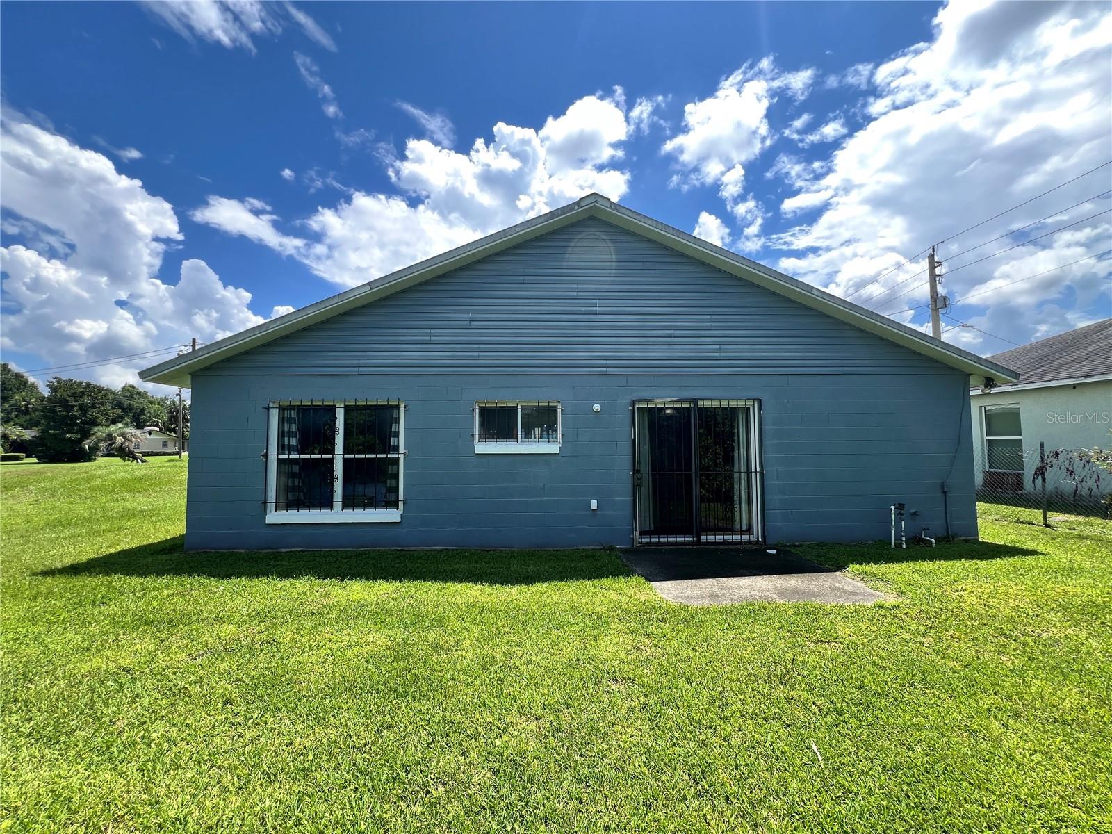 Image 5 of 28 For 2038 Blackston Avenue