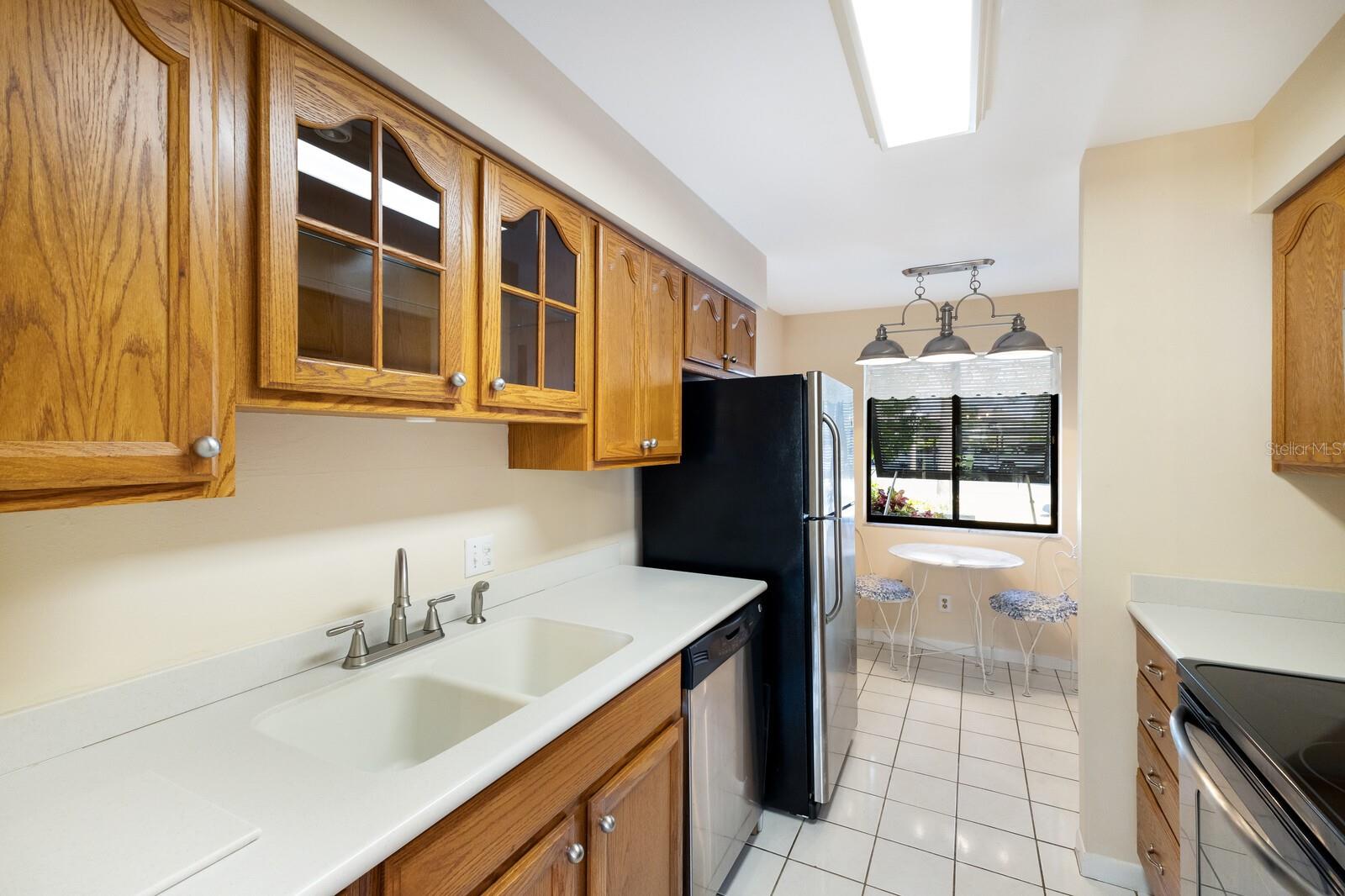 Image 10 of 29 For 4564 Longwater  53