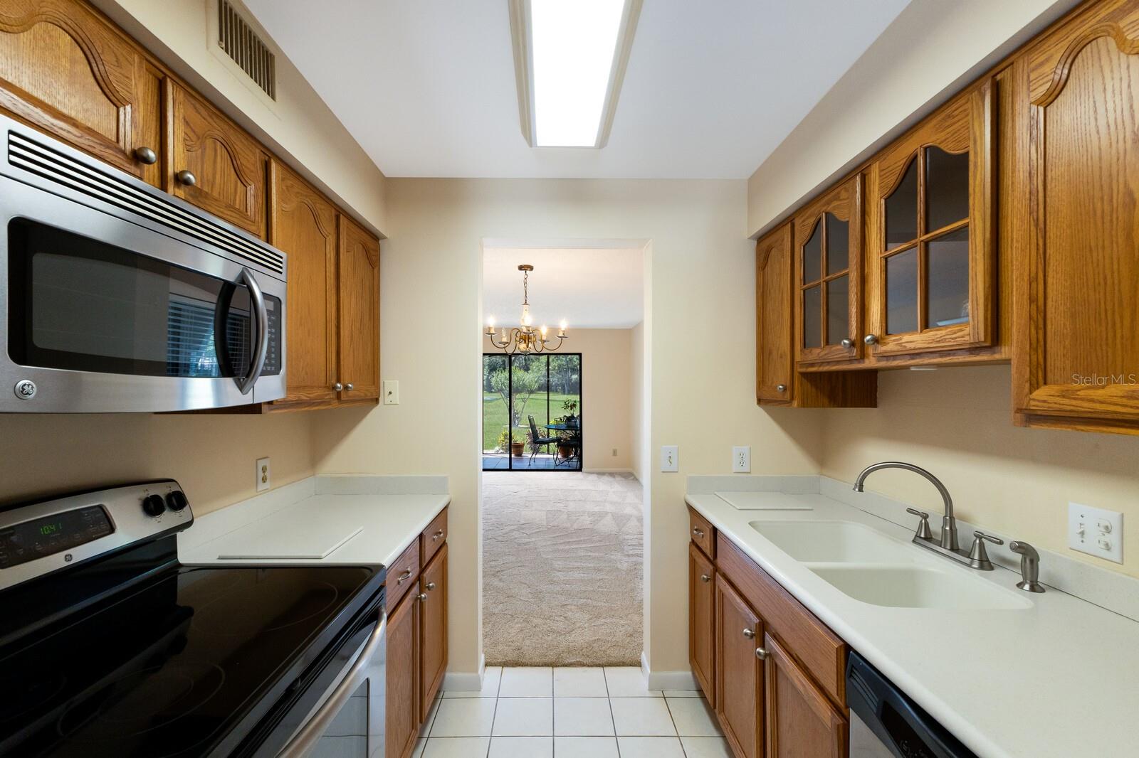 Image 12 of 29 For 4564 Longwater  53