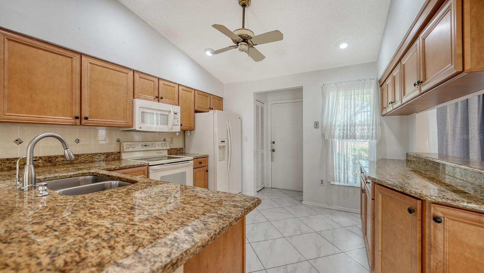 Image 14 of 38 For 6675 Easton Drive