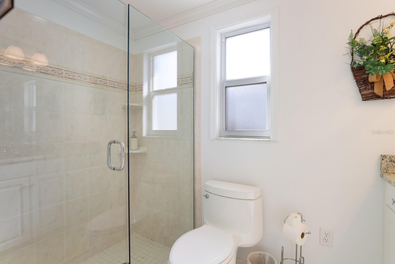 Image 15 of 28 For 957 Spanish Drive N