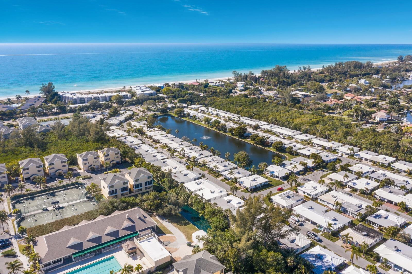 Image 34 of 37 For 957 Spanish Drive N