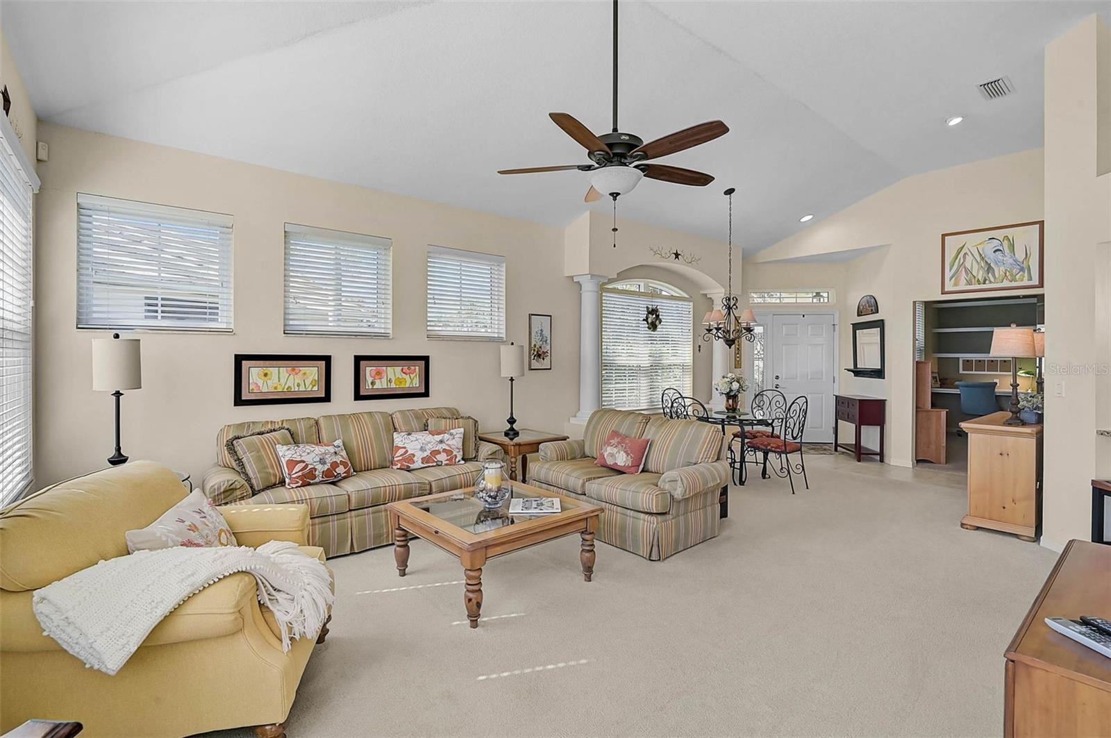 Image 14 of 29 For 4051 Caddie Drive E