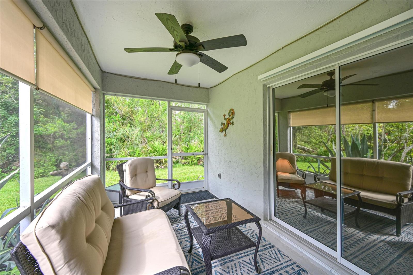 Image 18 of 43 For 6442 Barberry Court