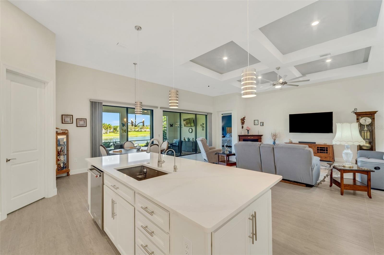 Image 14 of 49 For 5812 Willow Marsh Court