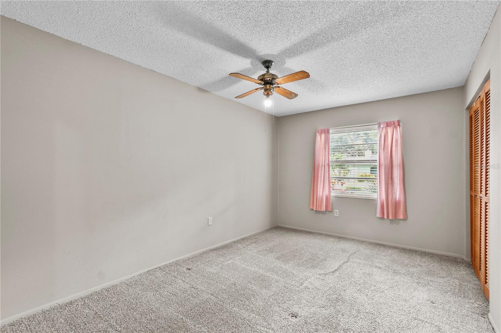 Image 11 of 80 For 3300 Winton Avenue