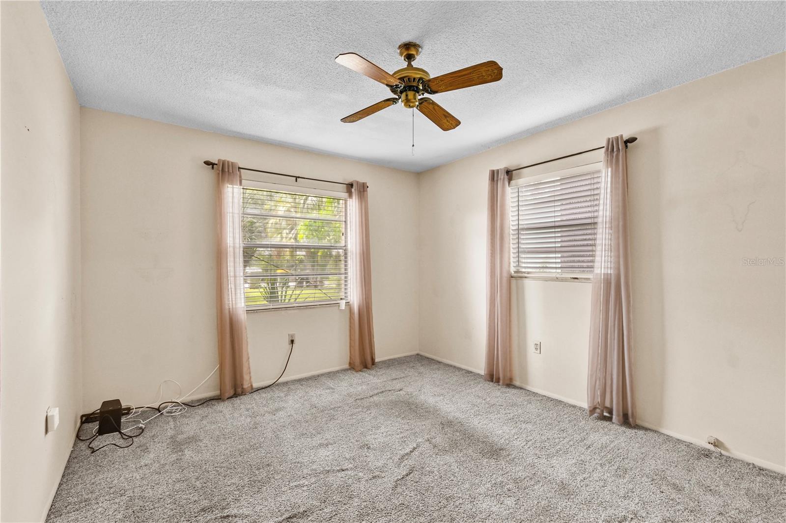 Image 15 of 80 For 3300 Winton Avenue