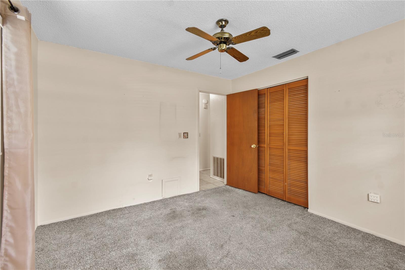 Image 17 of 80 For 3300 Winton Avenue
