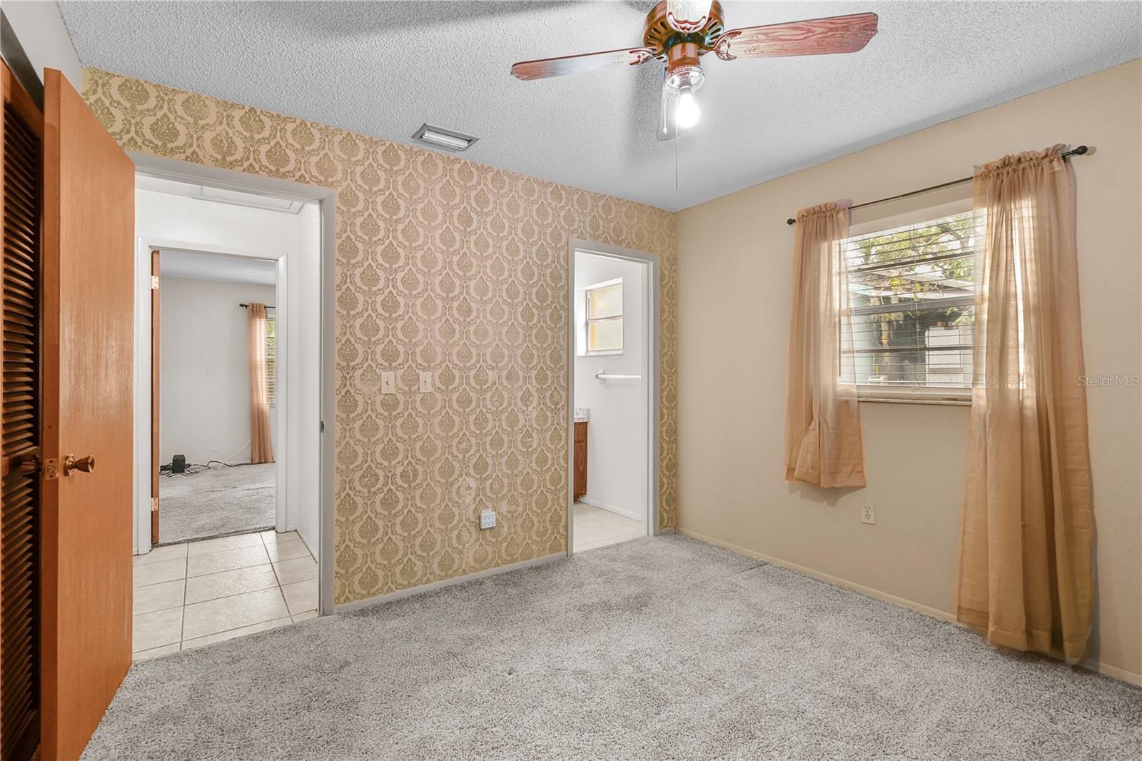 Image 20 of 80 For 3300 Winton Avenue