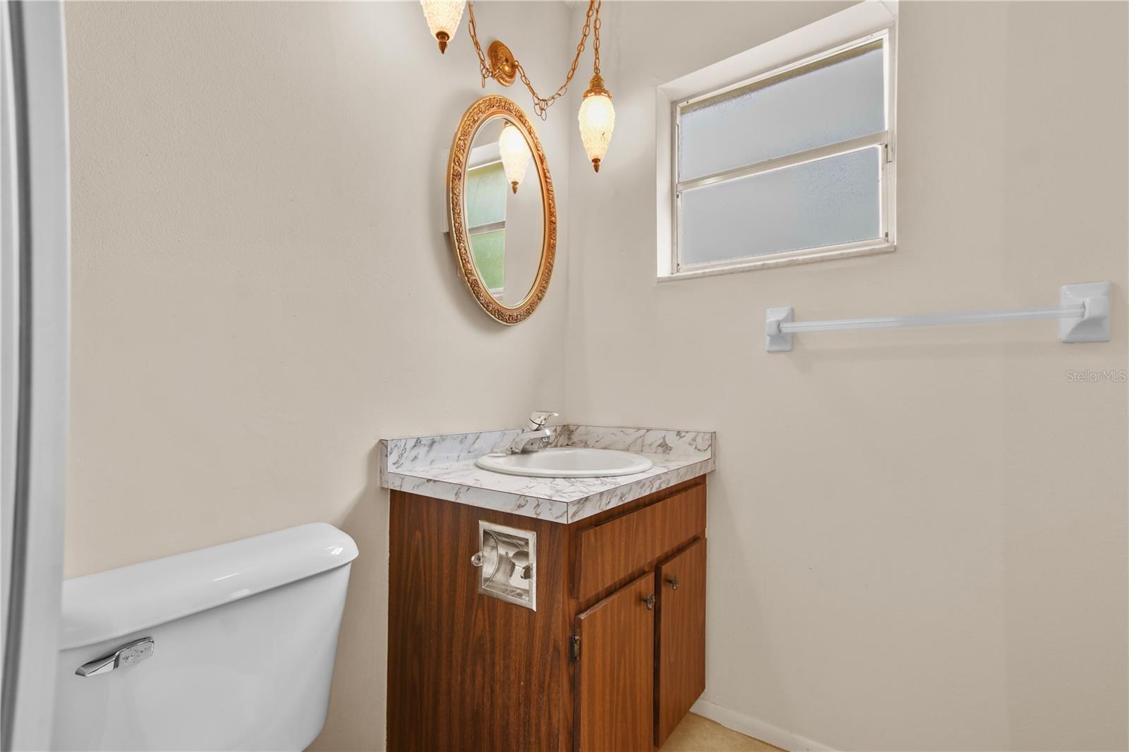 Image 24 of 80 For 3300 Winton Avenue