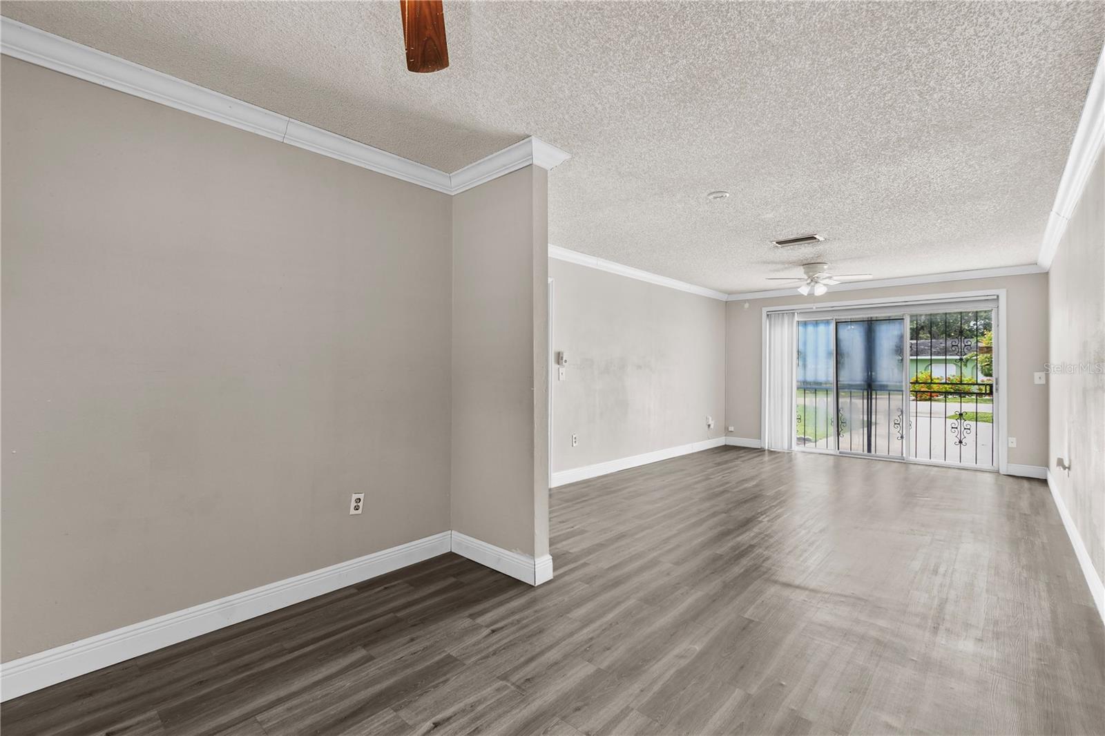 Image 34 of 80 For 3300 Winton Avenue