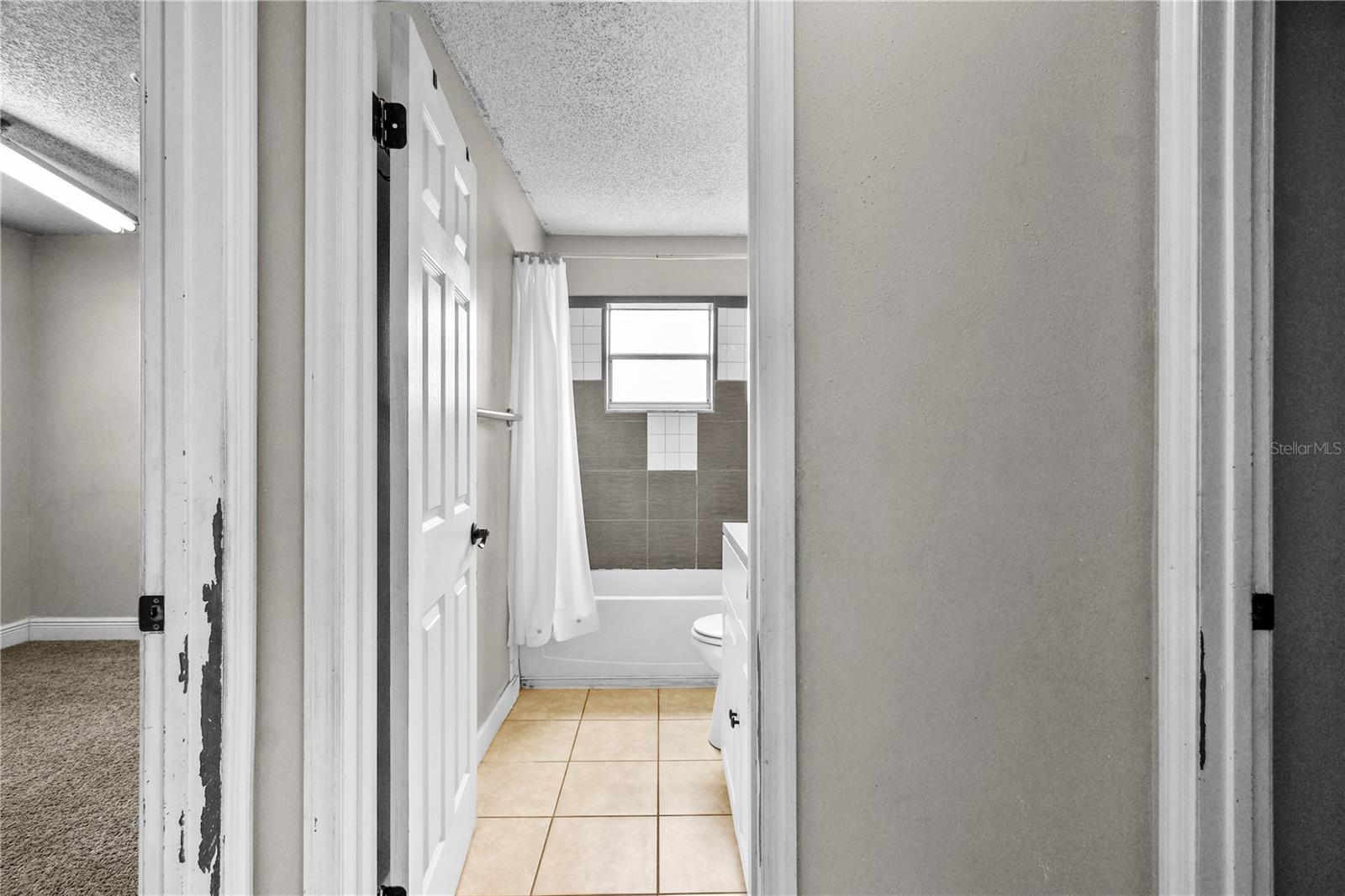 Image 38 of 80 For 3300 Winton Avenue