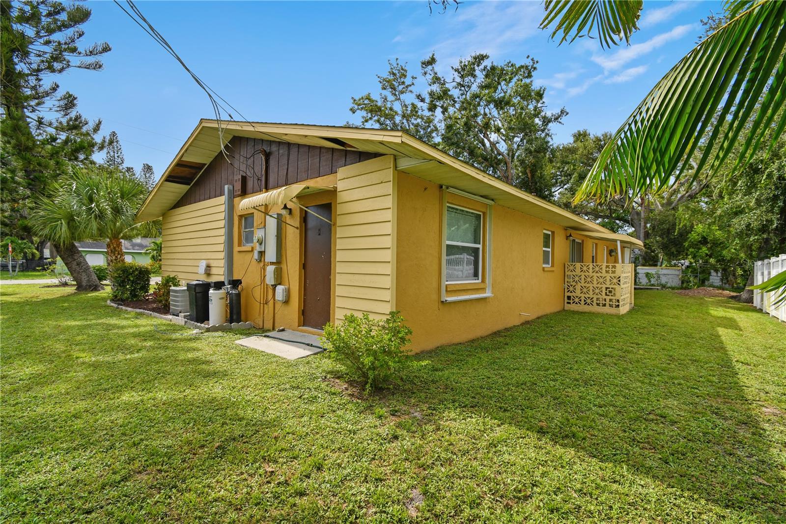 Image 67 of 80 For 3300 Winton Avenue