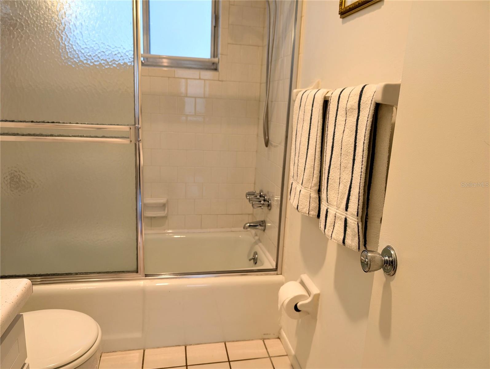 Image 18 of 51 For 2547 60th Avenue W L-36