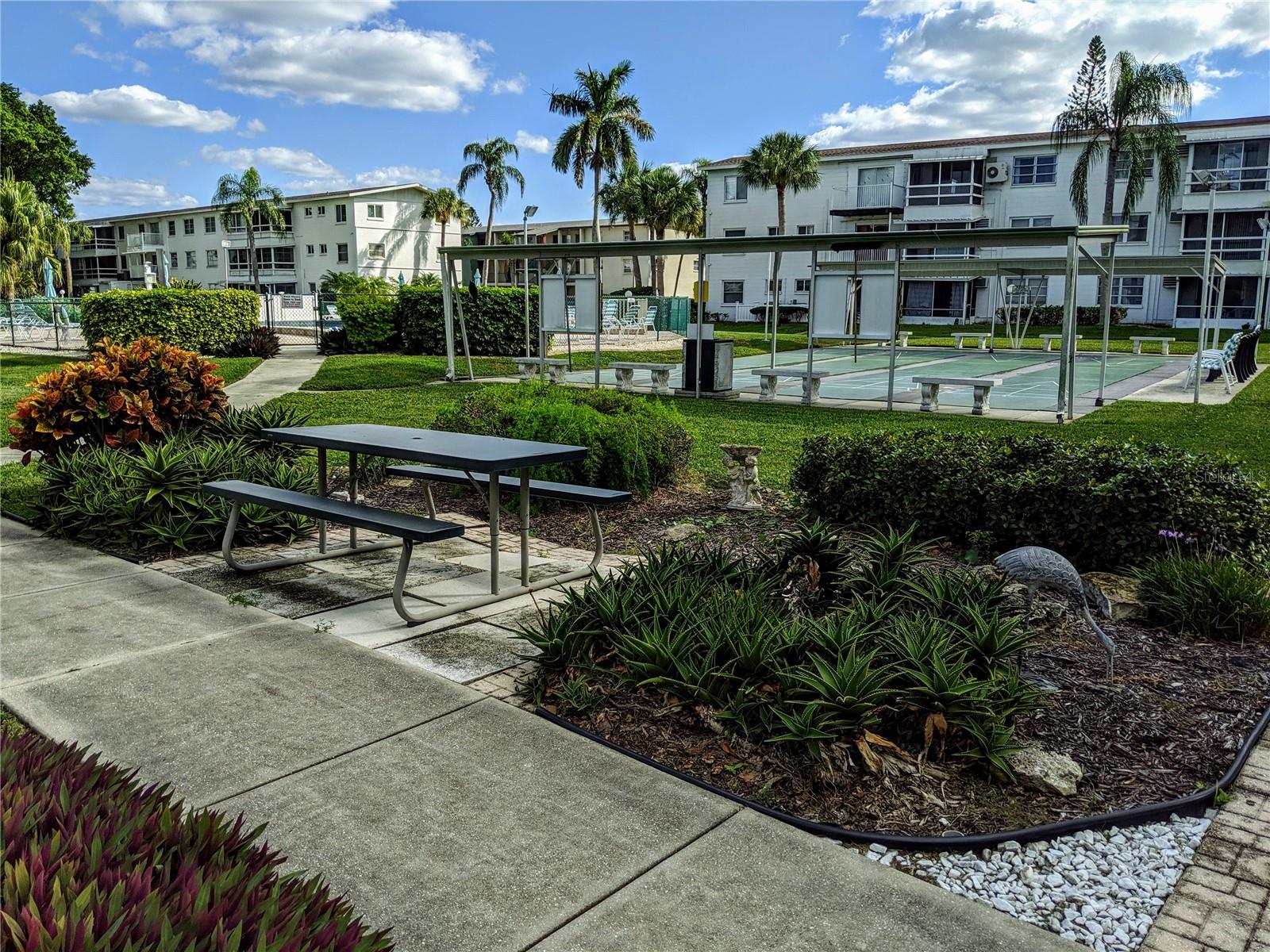 Image 31 of 51 For 2547 60th Avenue W L-36