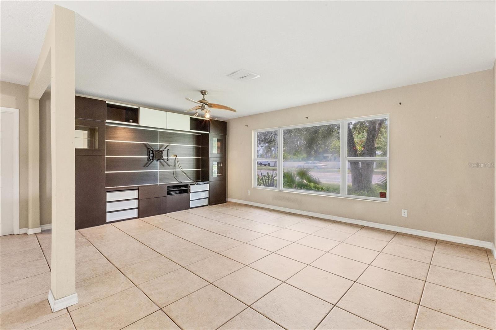 Image 11 of 57 For 2104 Tuttle Avenue