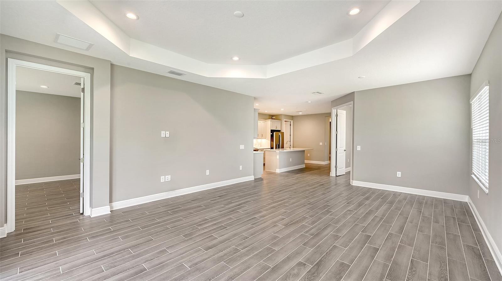 Image 15 of 31 For 12713 Palatka Drive
