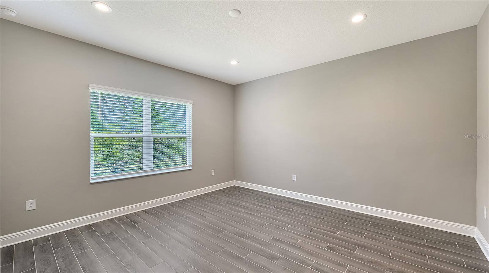 Image 20 of 31 For 12713 Palatka Drive