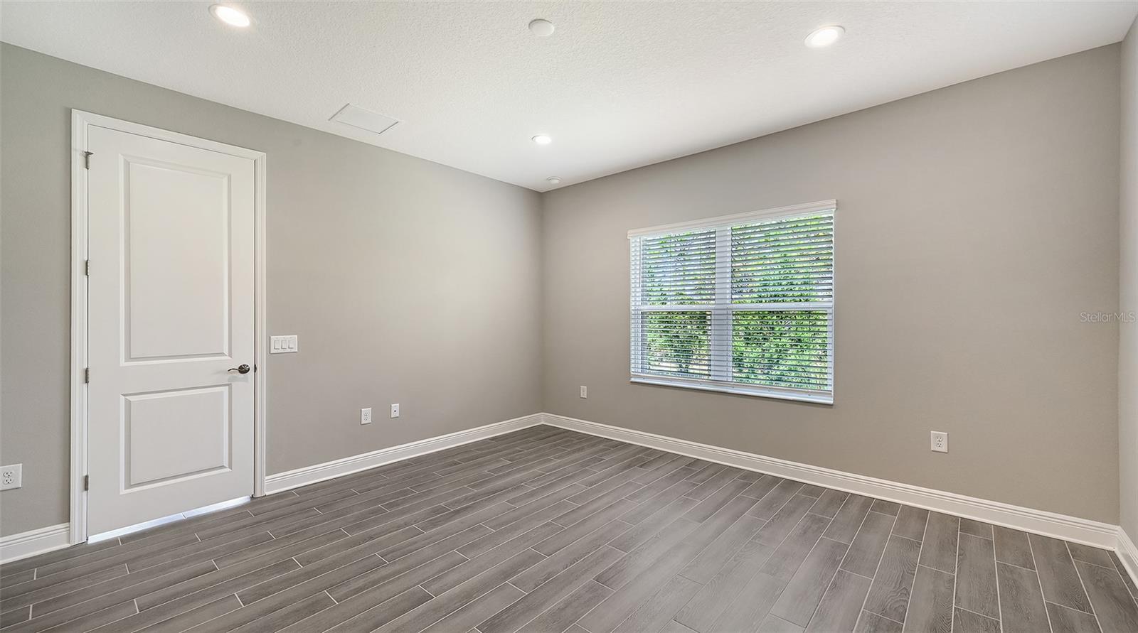 Image 21 of 31 For 12713 Palatka Drive