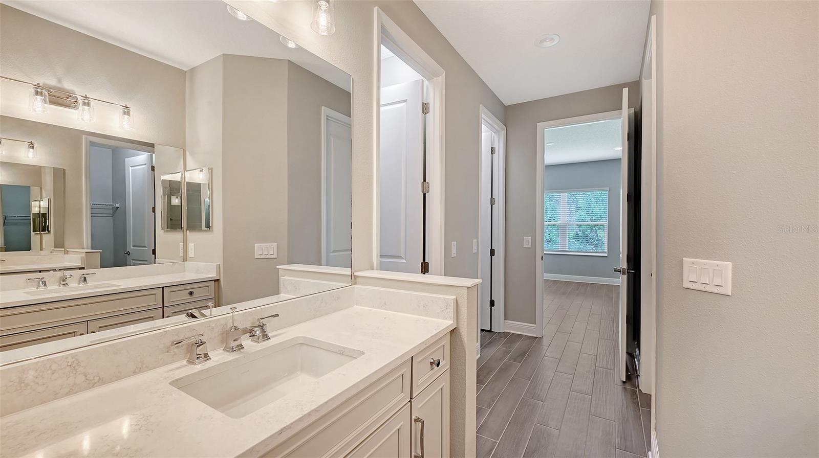 Image 25 of 31 For 12713 Palatka Drive
