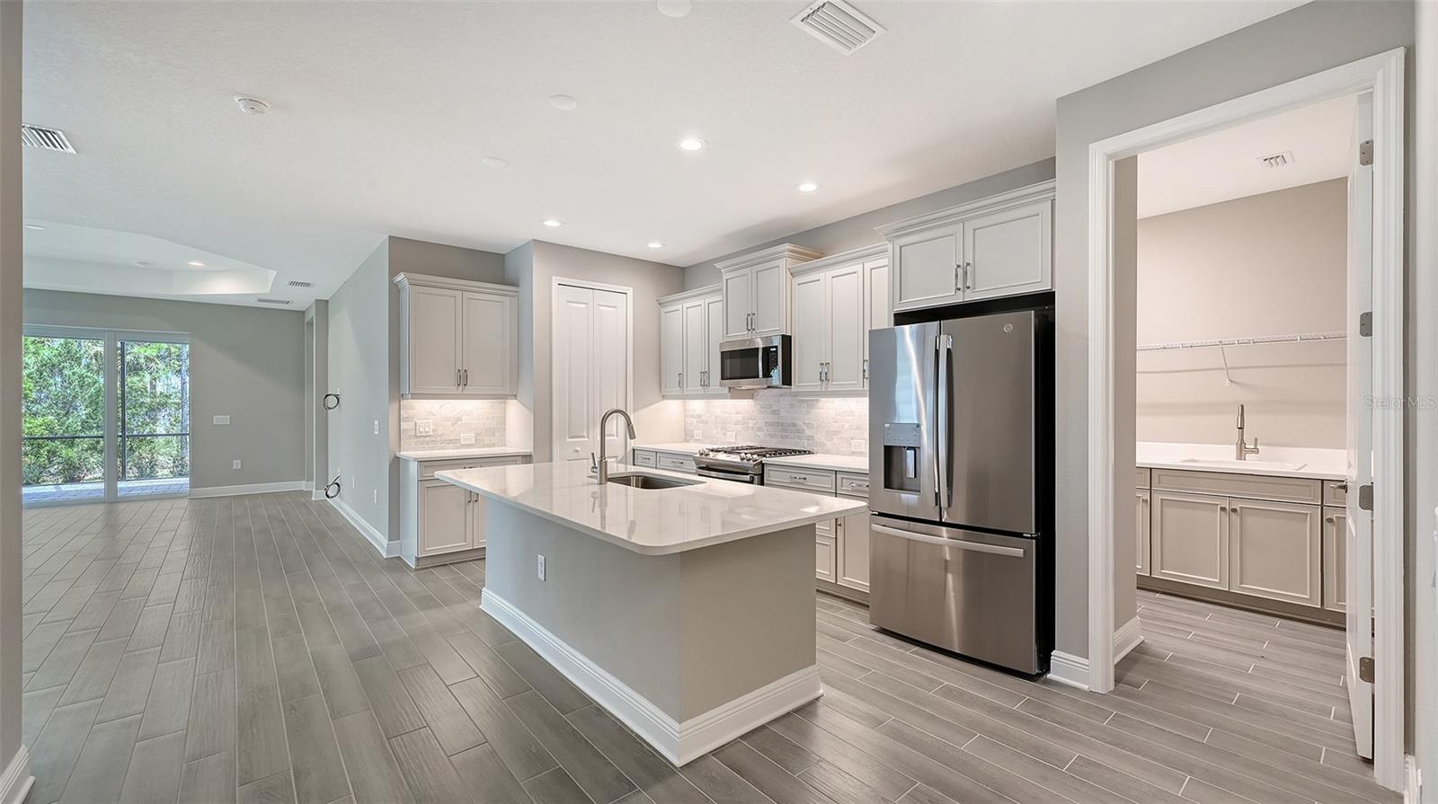 Image 5 of 31 For 12713 Palatka Drive