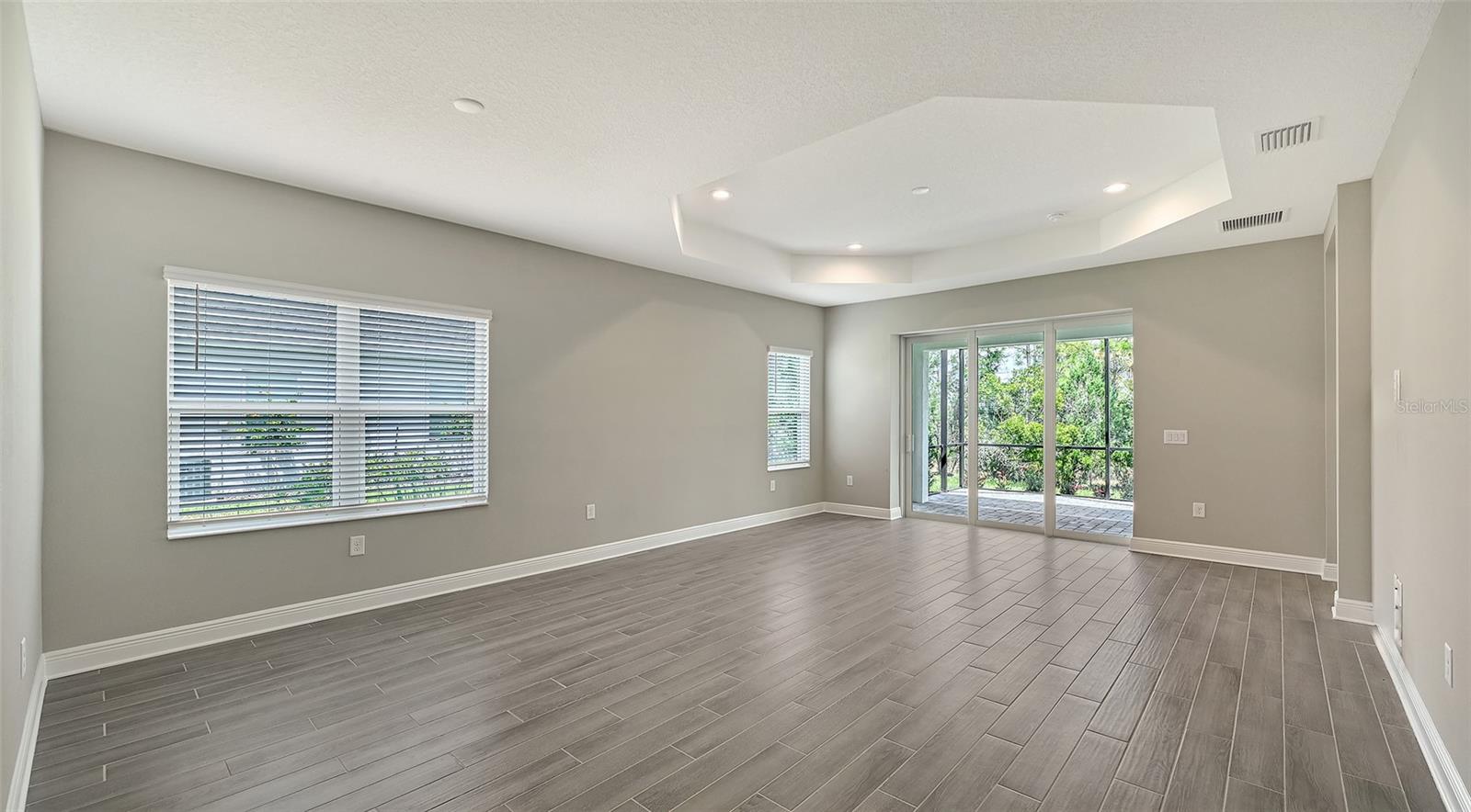 Image 7 of 31 For 12713 Palatka Drive
