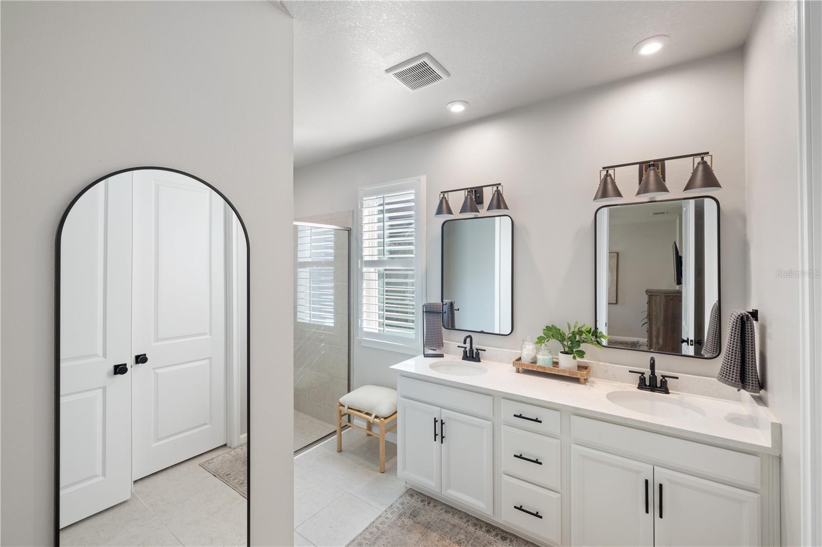 Image 17 of 50 For 20631 Ovid Lane