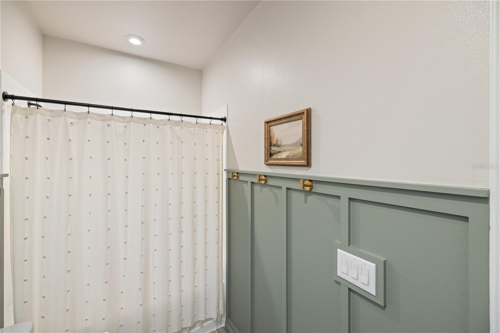 Image 28 of 50 For 20631 Ovid Lane