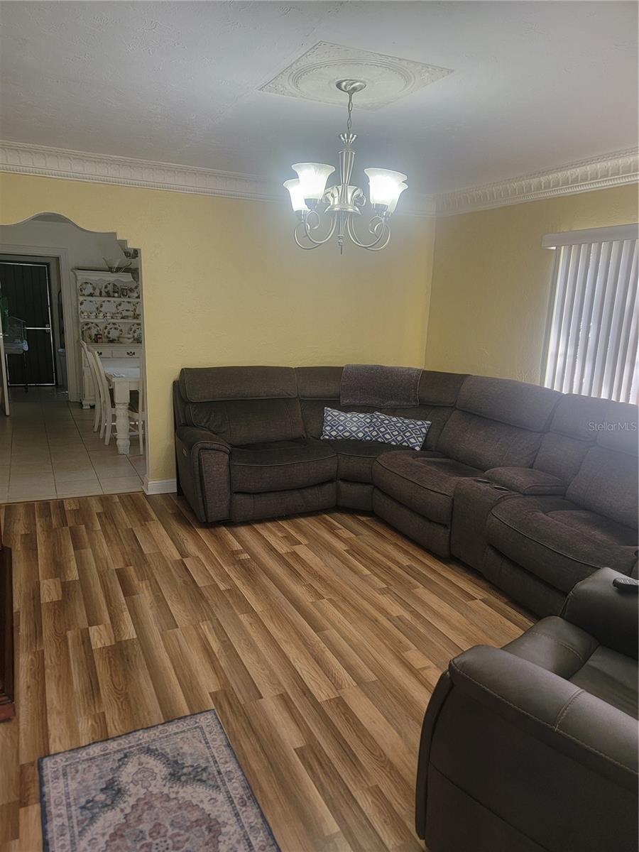 Image 2 of 10 For 2105 Saint Joseph Street