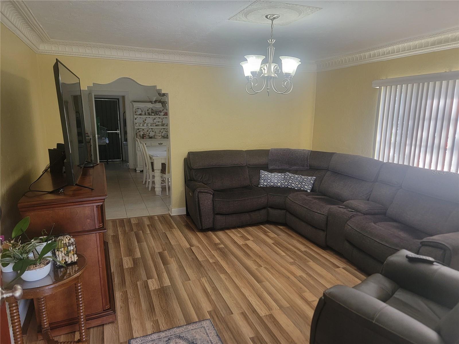 Image 3 of 10 For 2105 Saint Joseph Street