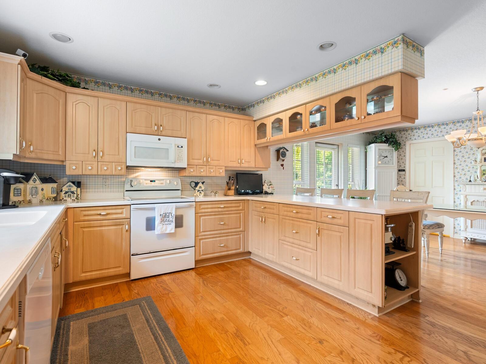 Image 12 of 51 For 2404 64th Street Court W