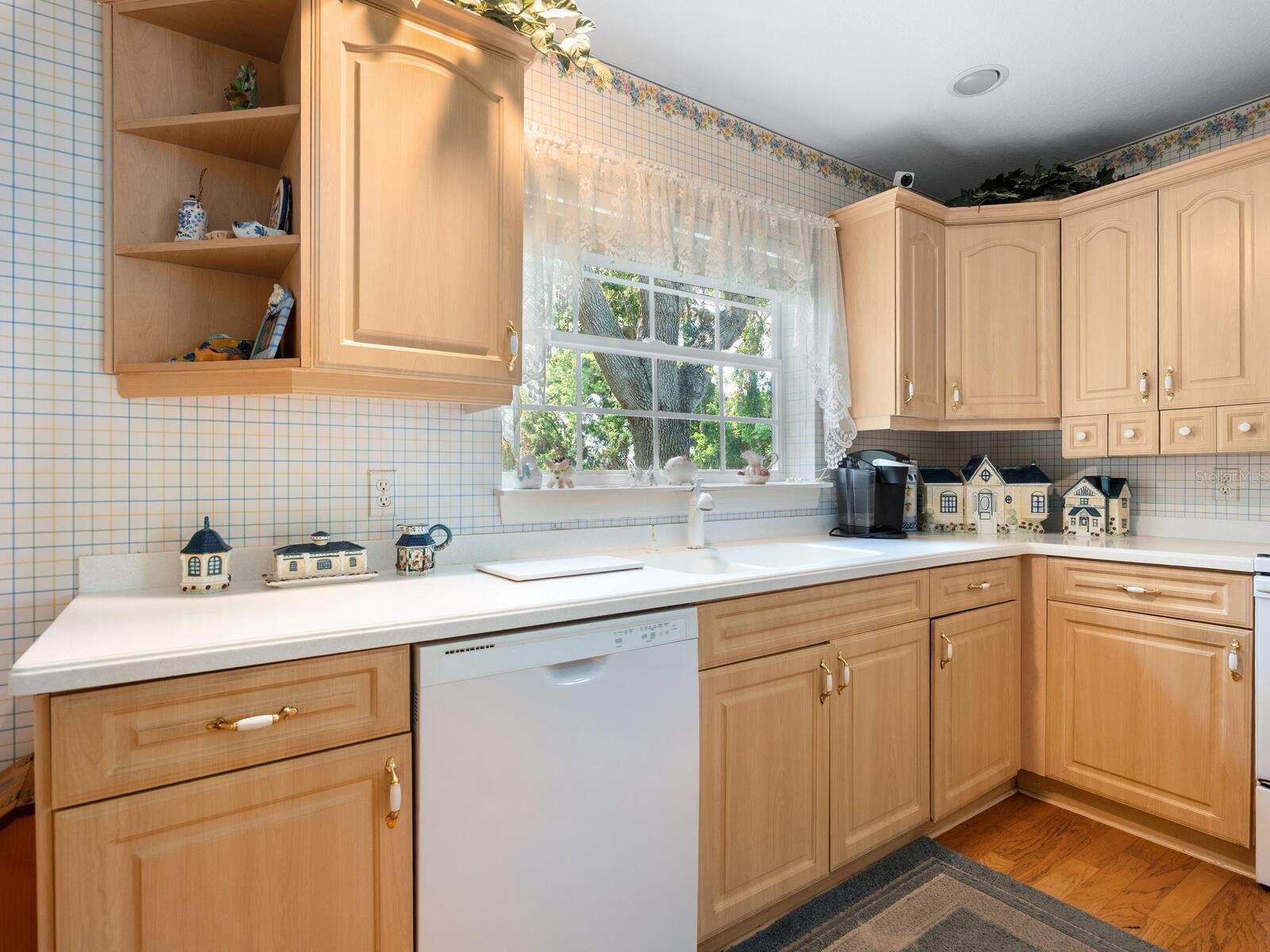 Image 14 of 51 For 2404 64th Street Court W
