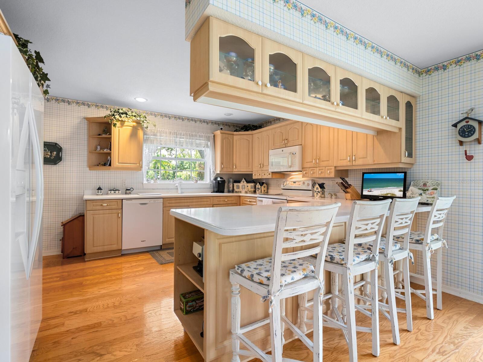 Image 15 of 51 For 2404 64th Street Court W