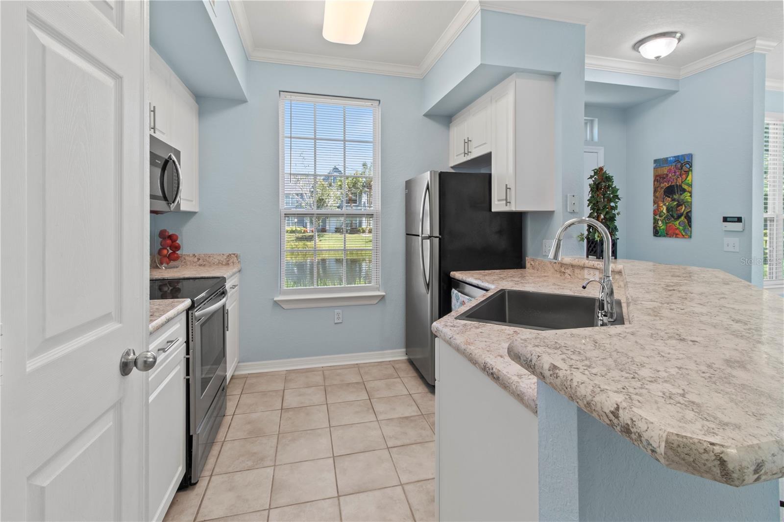 Image 11 of 41 For 5560 Rosehill Road 103