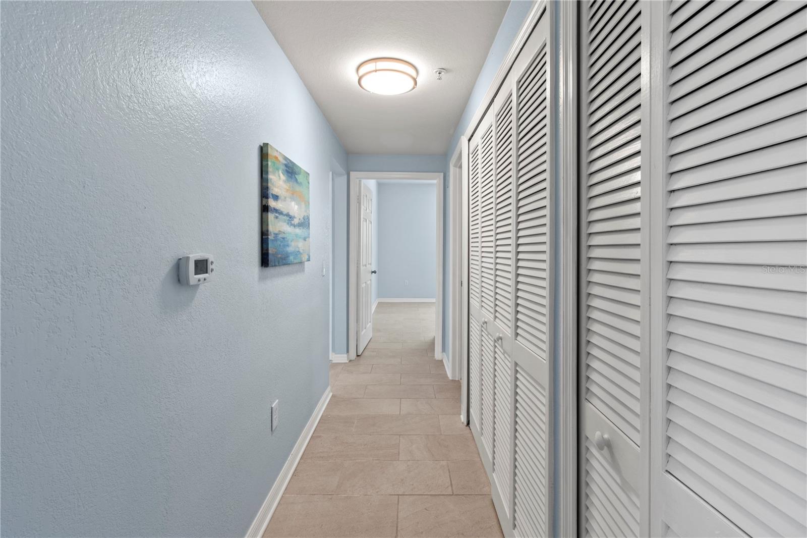 Image 21 of 41 For 5560 Rosehill Road 103
