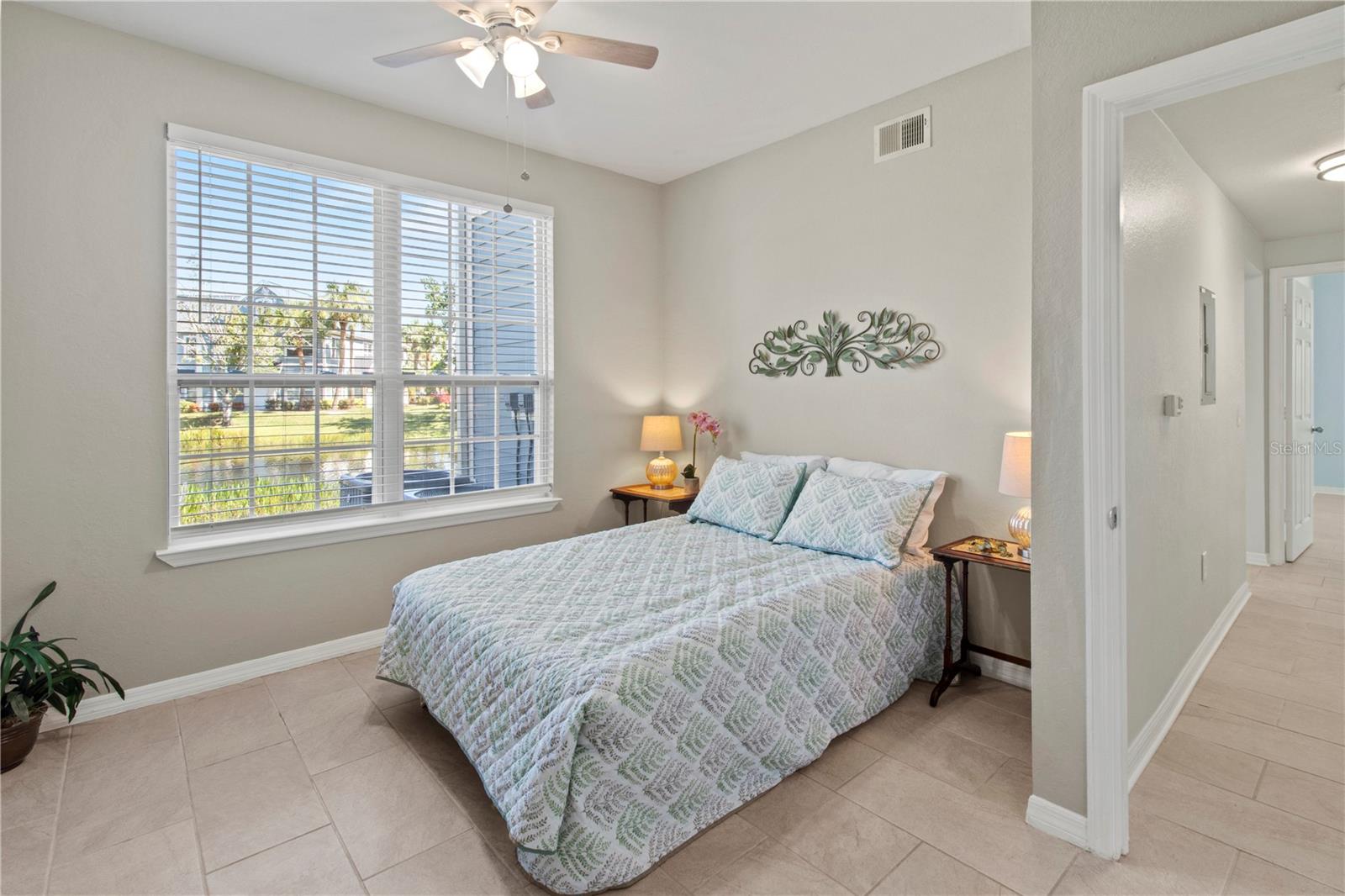 Image 30 of 41 For 5560 Rosehill Road 103