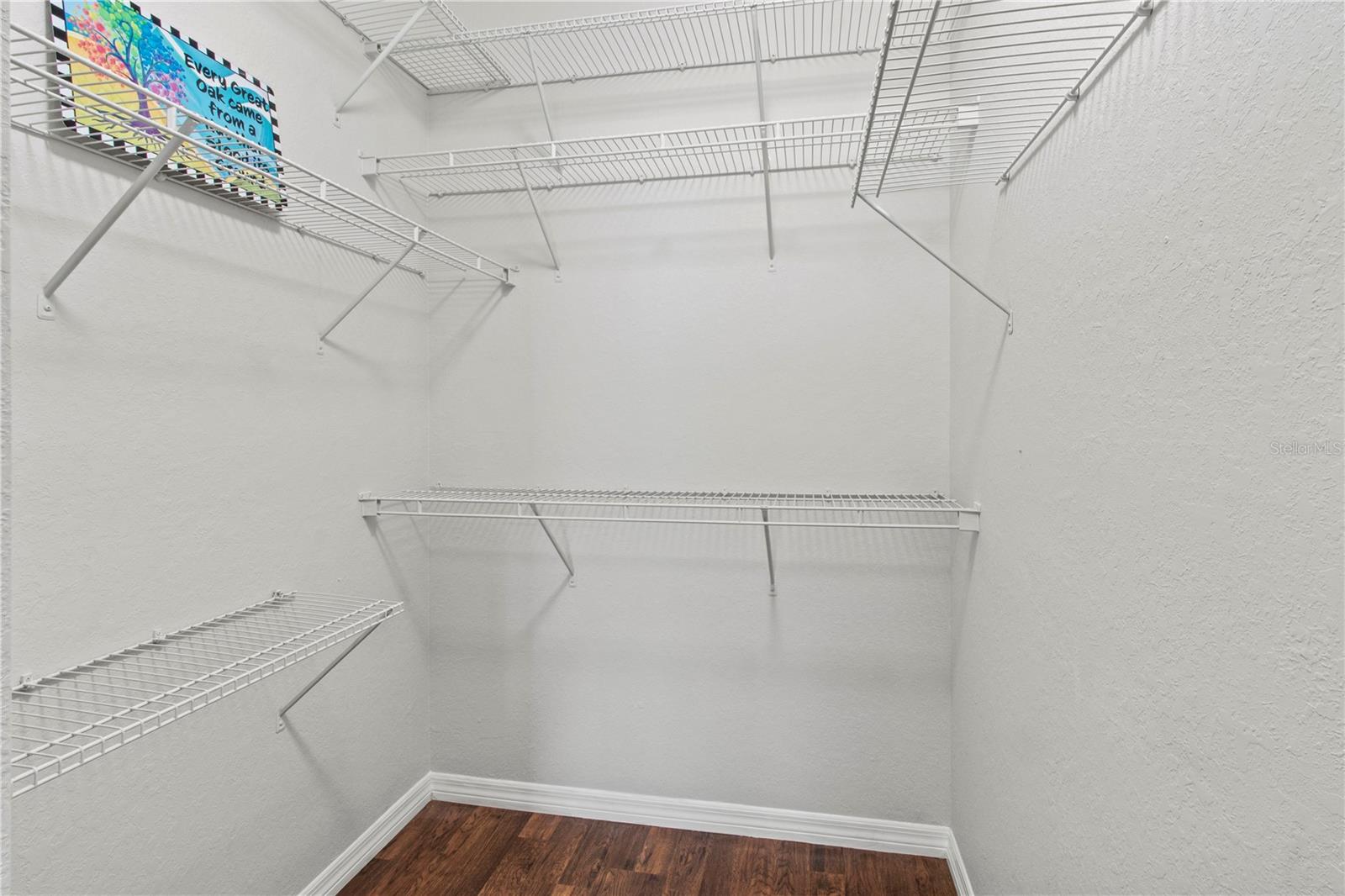 Image 32 of 41 For 5560 Rosehill Road 103