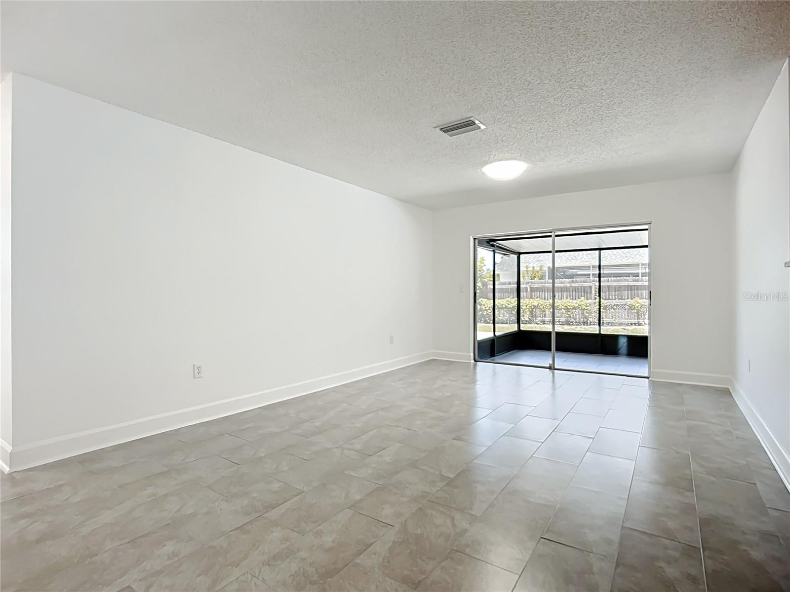 Image 22 of 56 For 4114 29th Avenue W