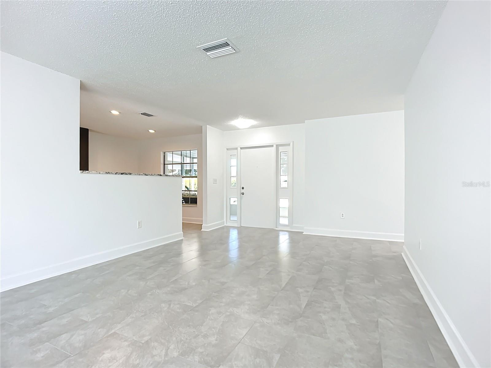 Image 23 of 56 For 4114 29th Avenue W