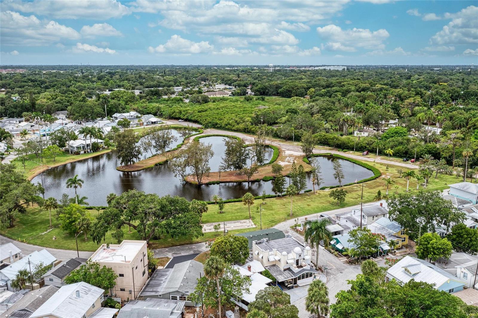 Image 25 of 40 For 31 Seminole Drive