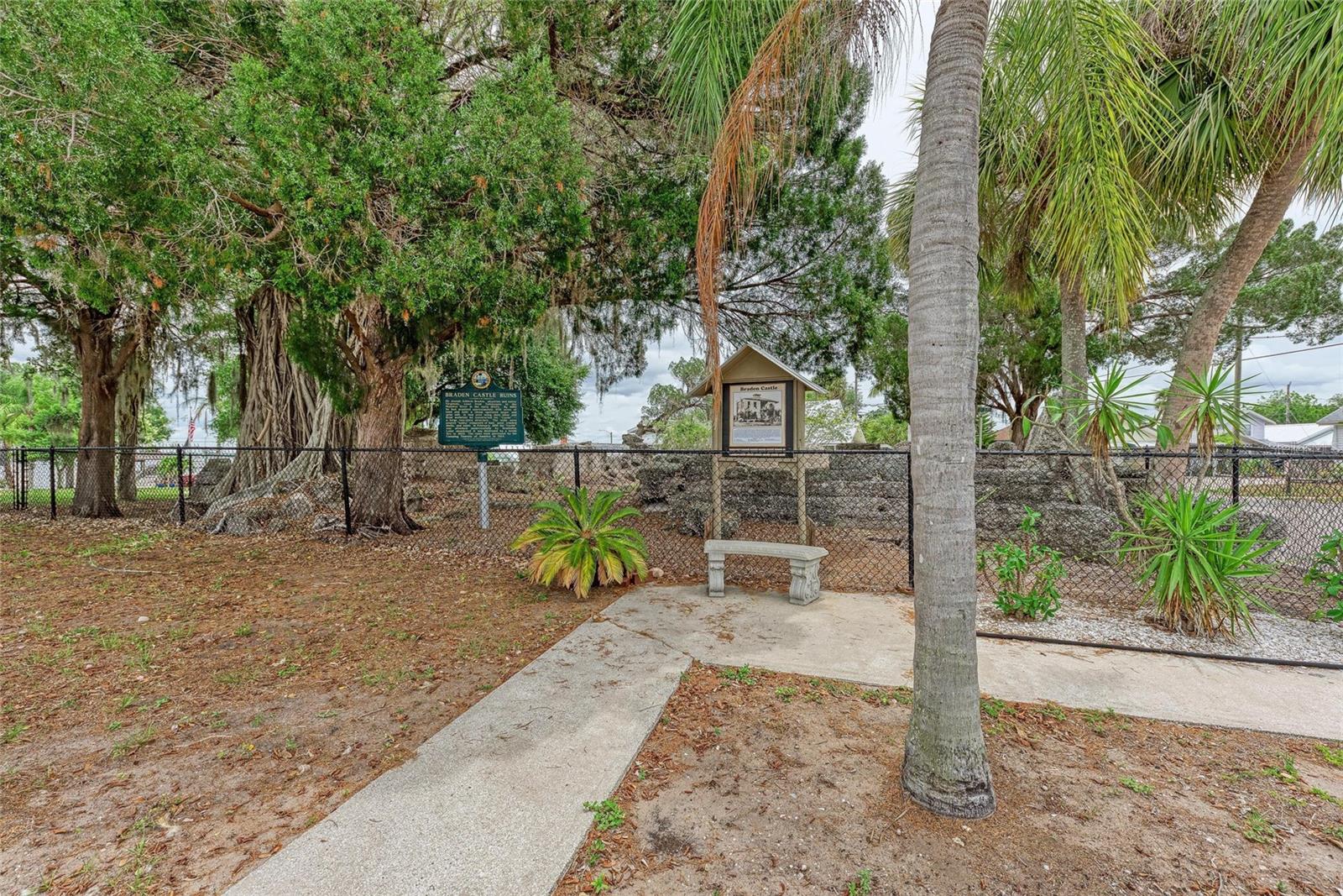Image 28 of 40 For 31 Seminole Drive
